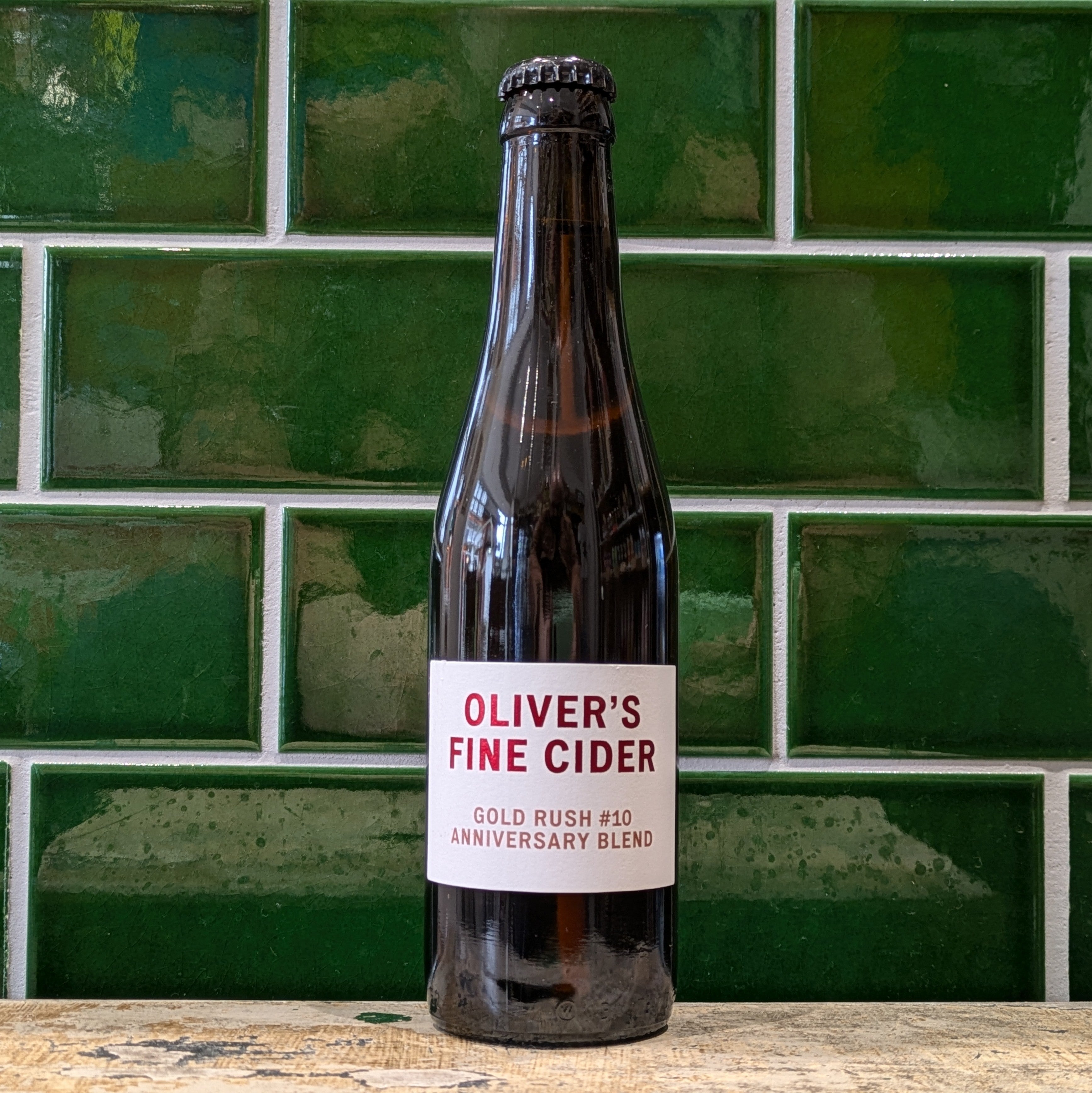 Olivers  Gold Rush #10 : Medium Dry Sparkling Cider - Dead Time Beers