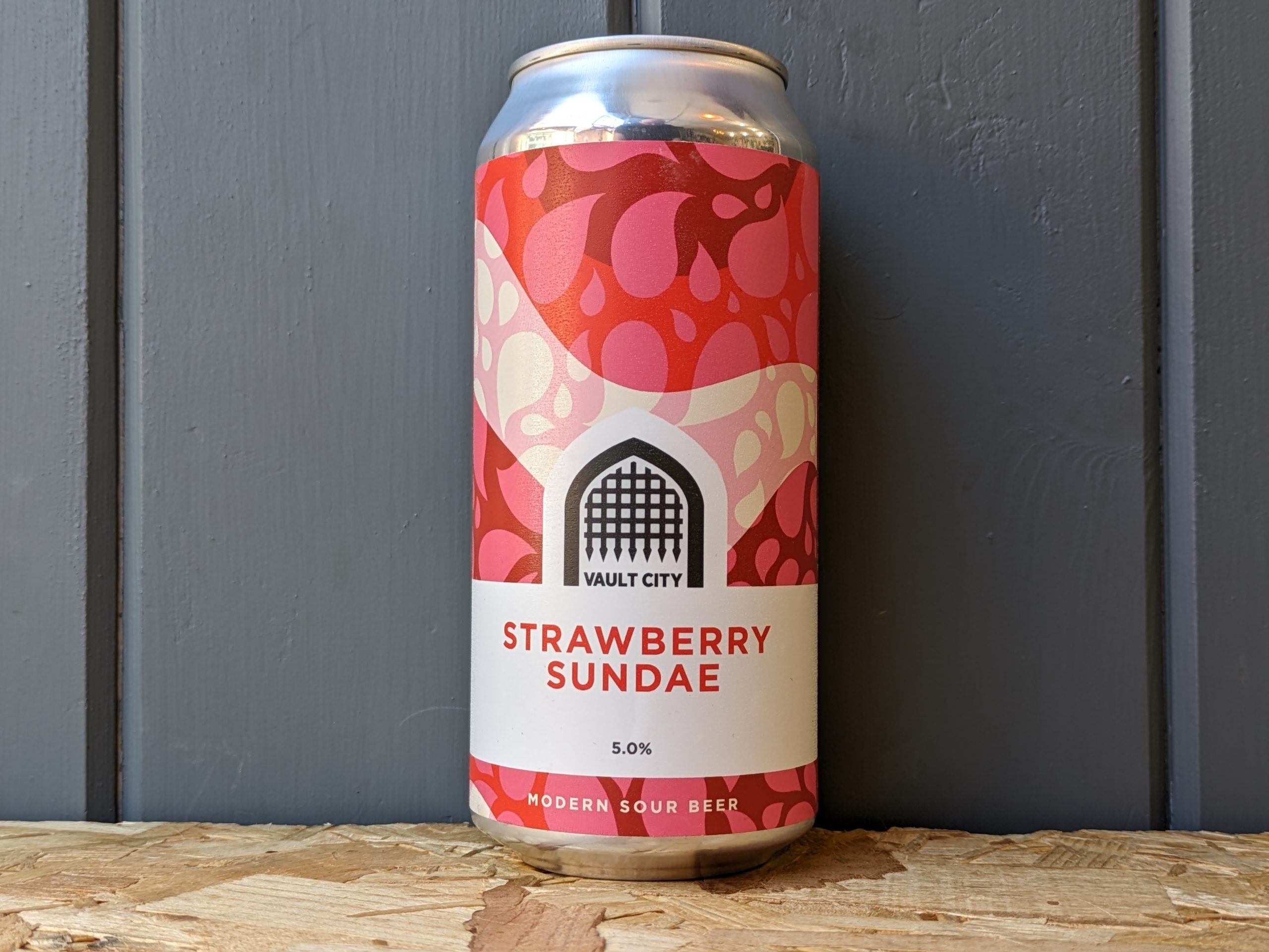 Vault City  Strawberry Sundae : Strawberry & Vanilla Sour - Dead Time Beers